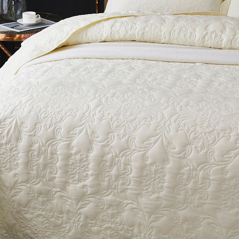 Velvety Cotton Quilted Bedspread Coverlet